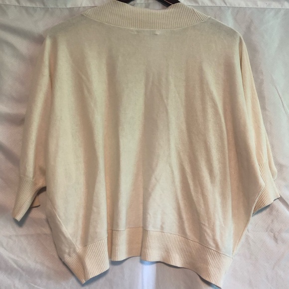 Banana Republic 3/4 Sleeve Cardigan - Picture 2 of 3